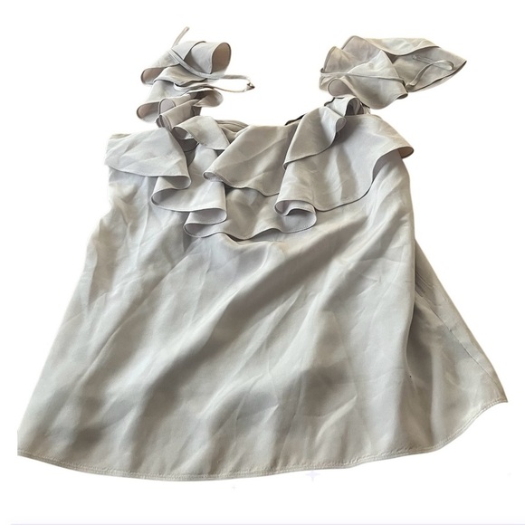 Club Monaco 100% silk flutter sleeve blouse, size Medium - Picture 1 of 6